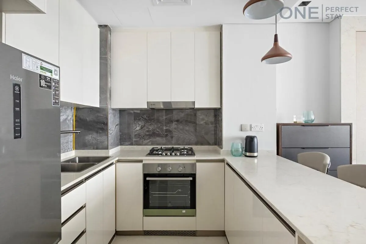 Luxury 1Br In Business Bay With Infinity Pool & Gym Apartment Dubai